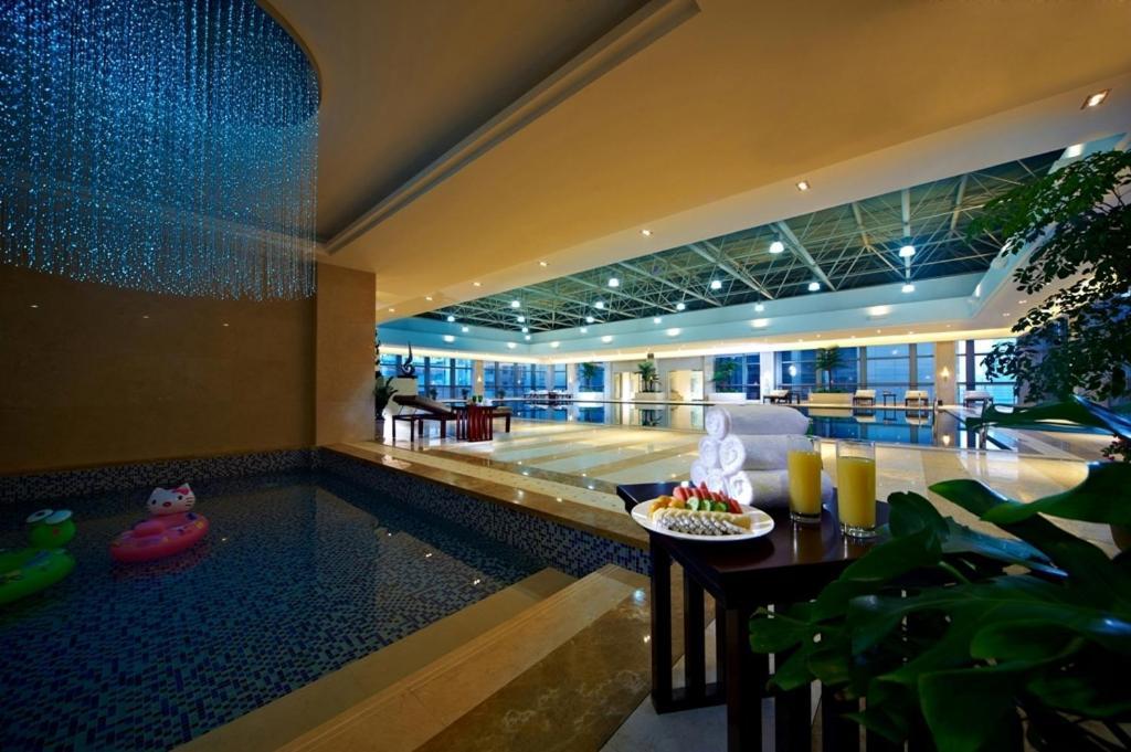Gaosu New Century International Hotel Anhui Хэфэй Экстерьер фото